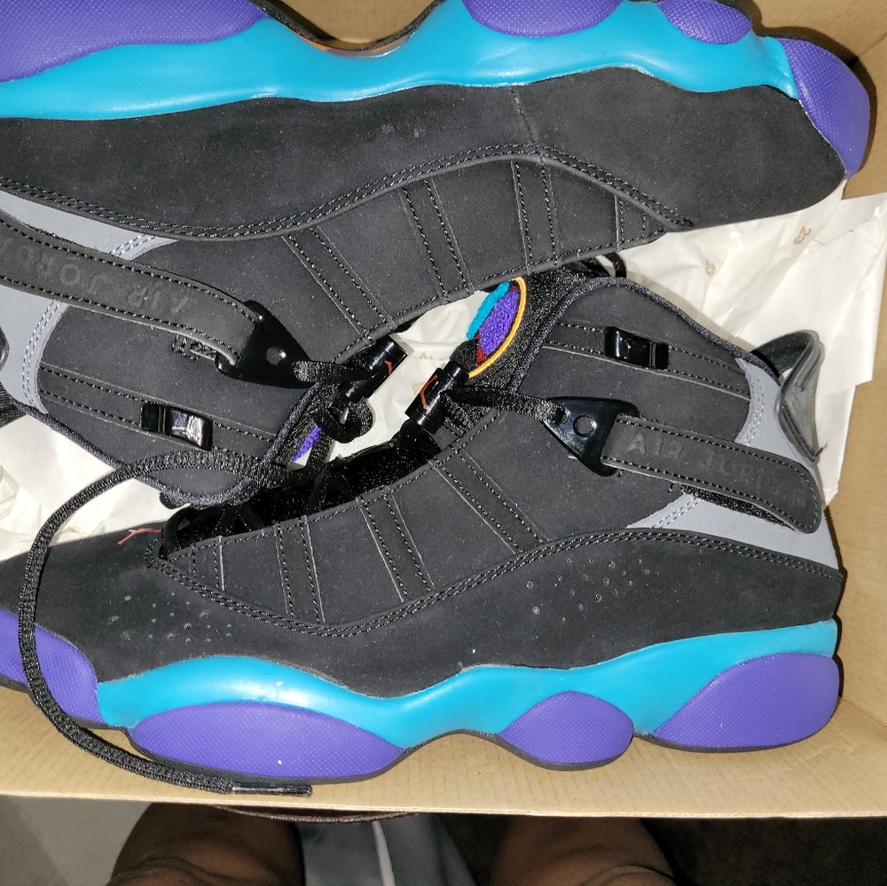 Jordan Sneakers